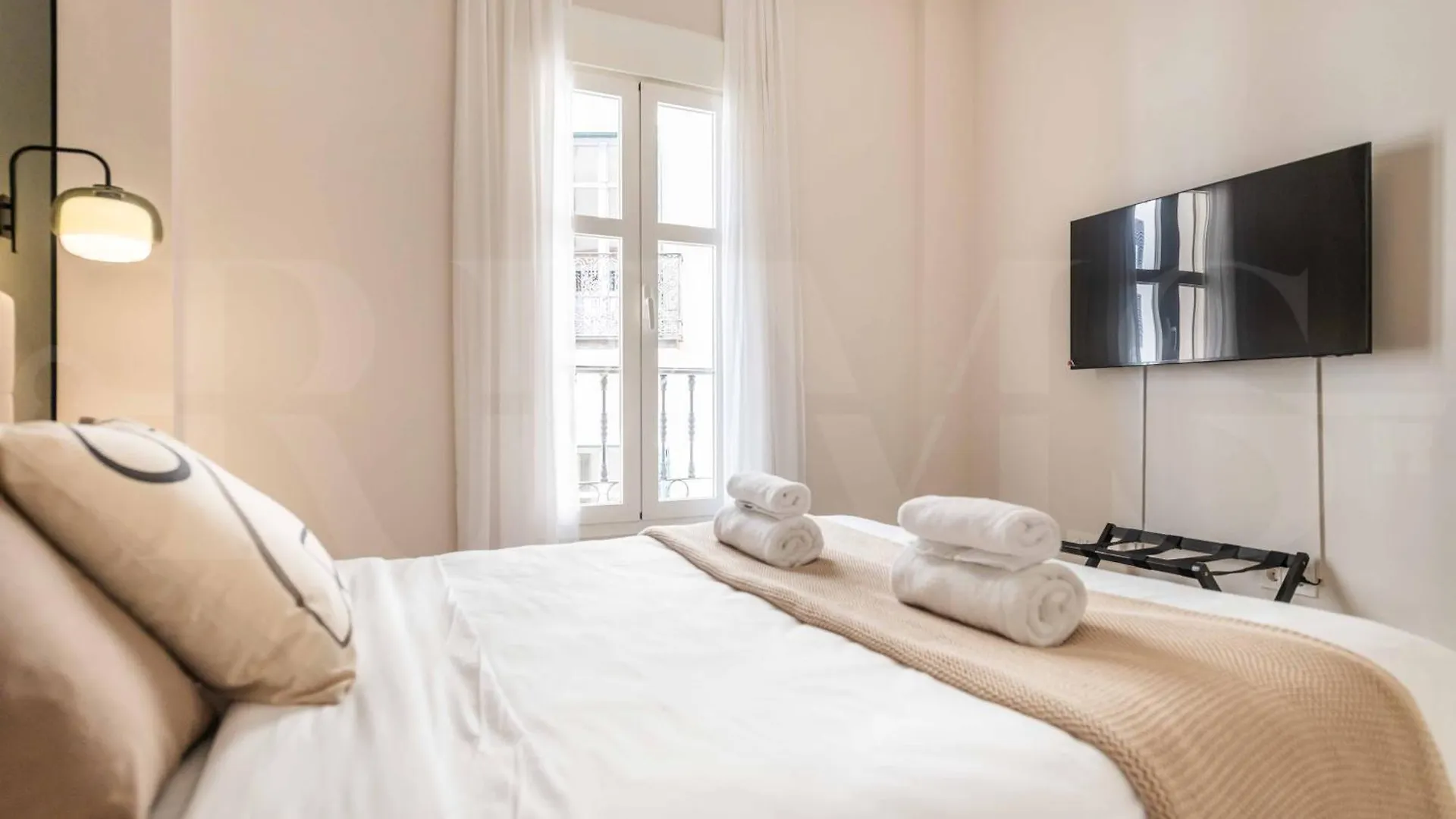 Exclusive Apartment In The Centre With Parking Rems Malaga Spain